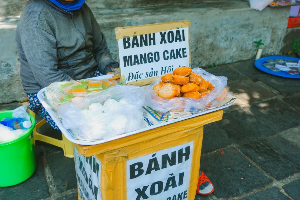 Bàn ăn tại Lê Thị Châu